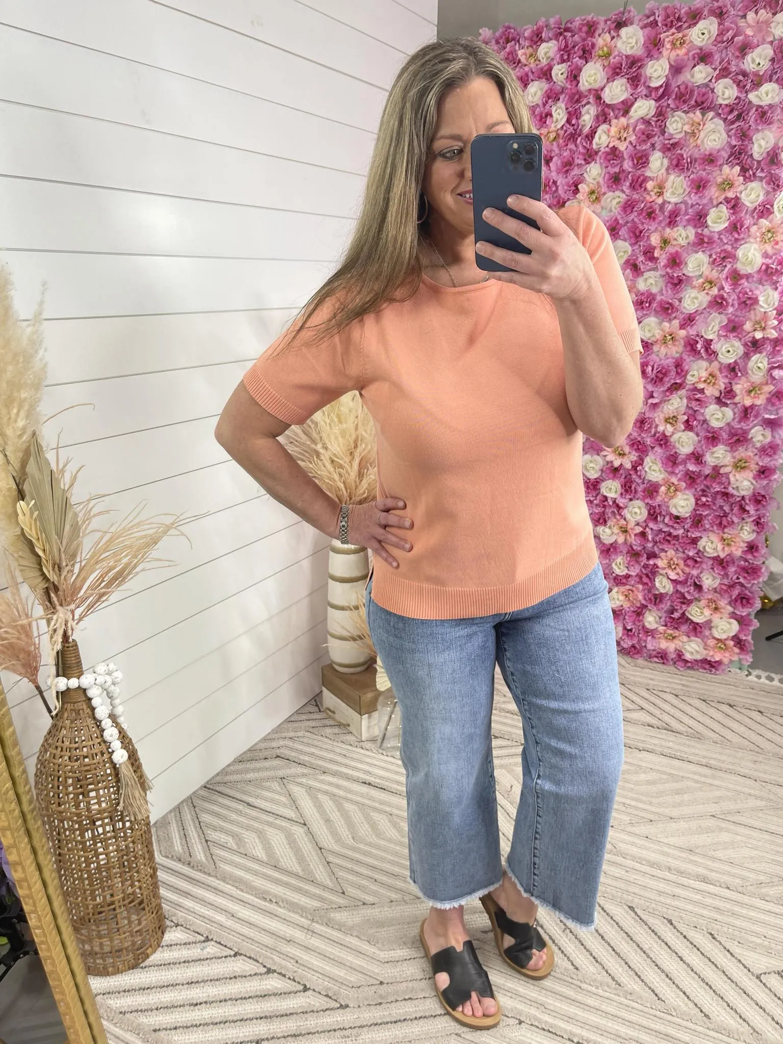 APRICOT KNIT SHORT SLEEVE TOP