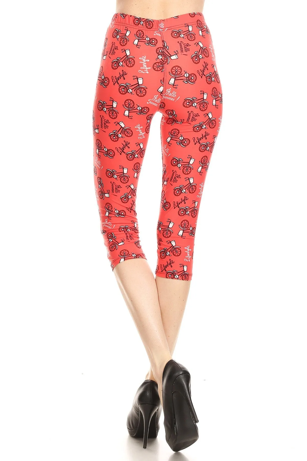 Women's Plus Bicycle in Coral Lifestyle Printed Cropped Capri Leggings